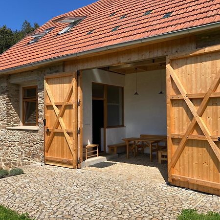 Stodola 63 Villa Pacov Bagian luar foto