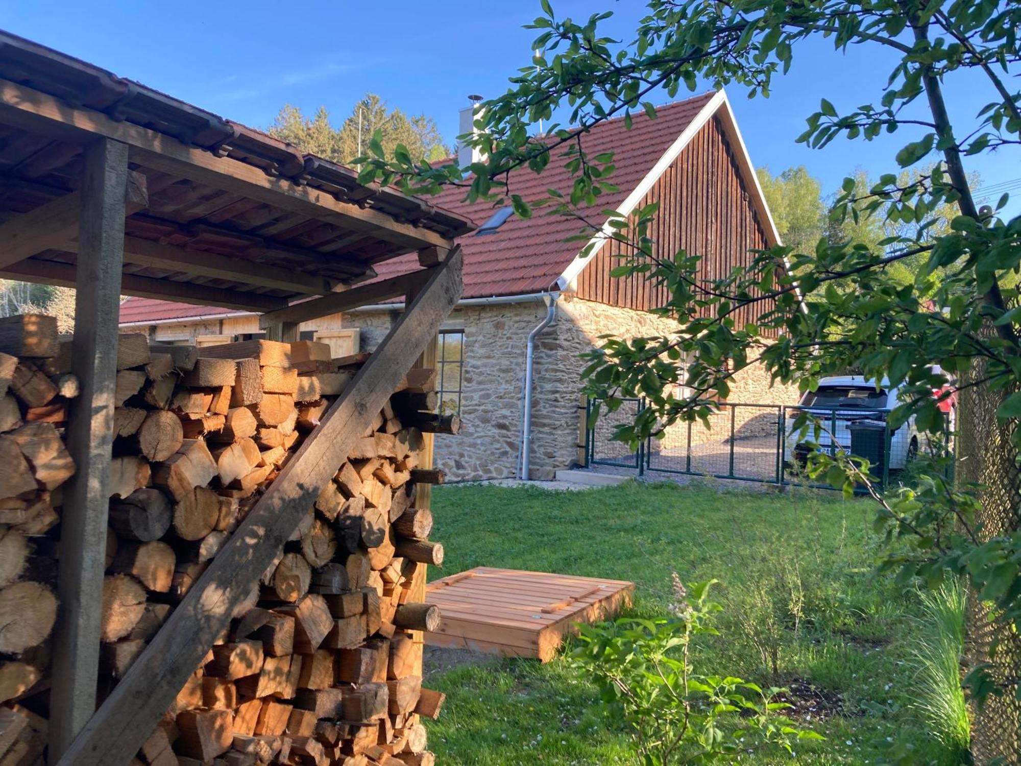 Stodola 63 Villa Pacov Bagian luar foto