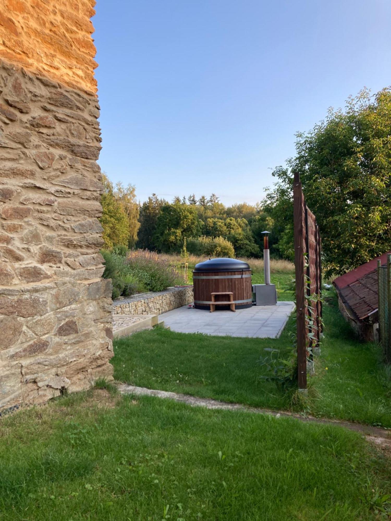 Stodola 63 Villa Pacov Bagian luar foto