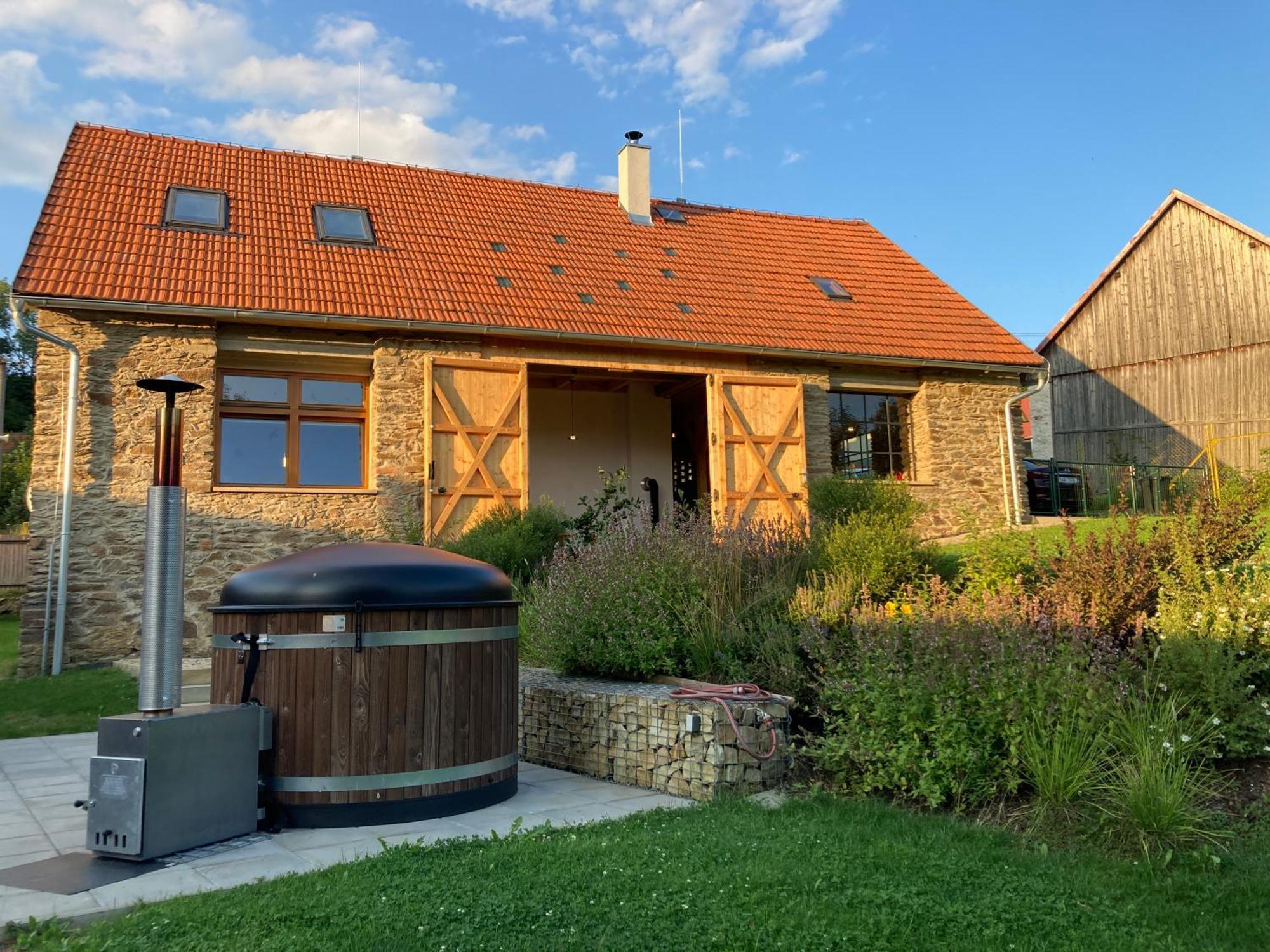 Stodola 63 Villa Pacov Bagian luar foto