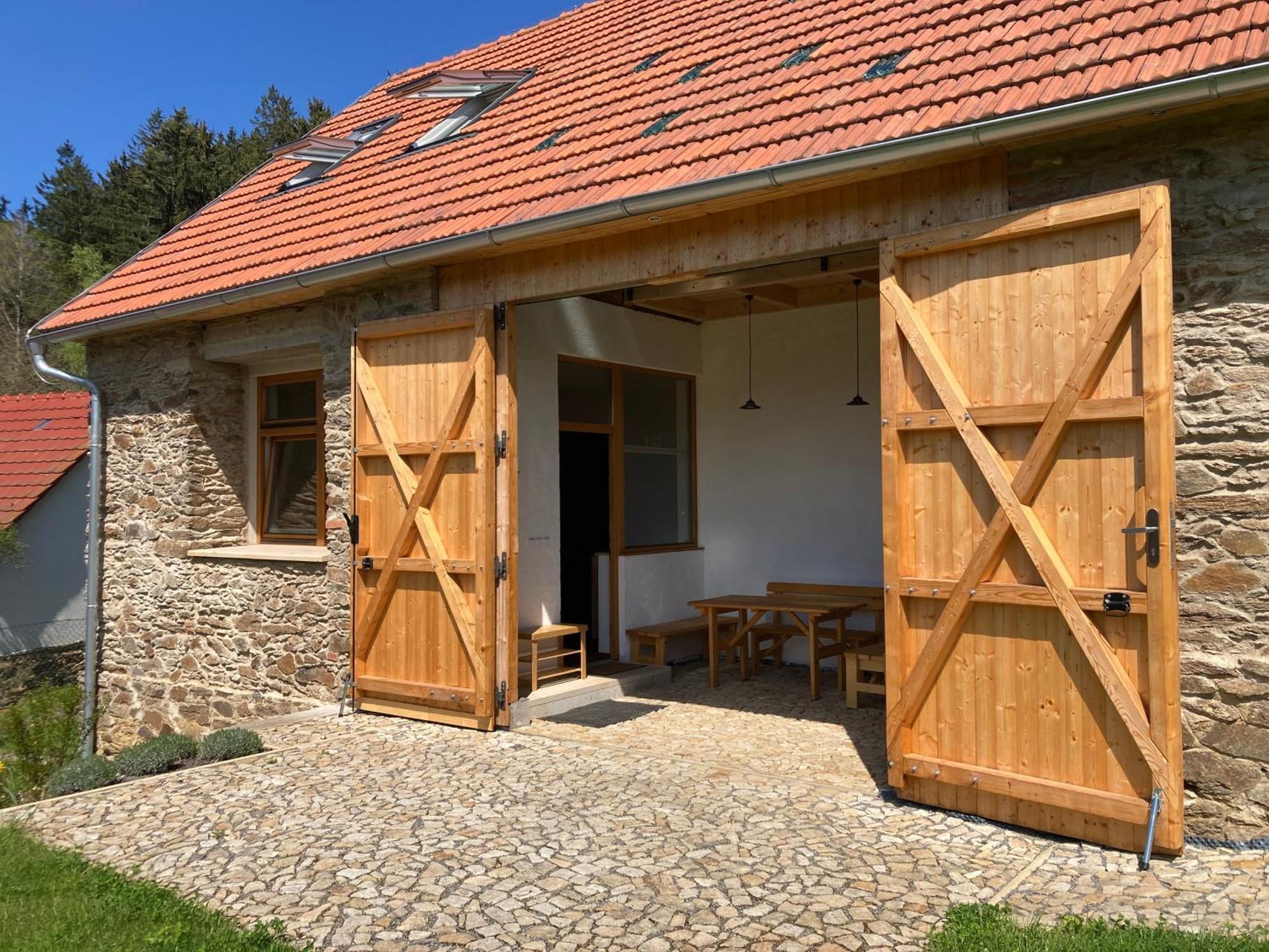 Stodola 63 Villa Pacov Bagian luar foto